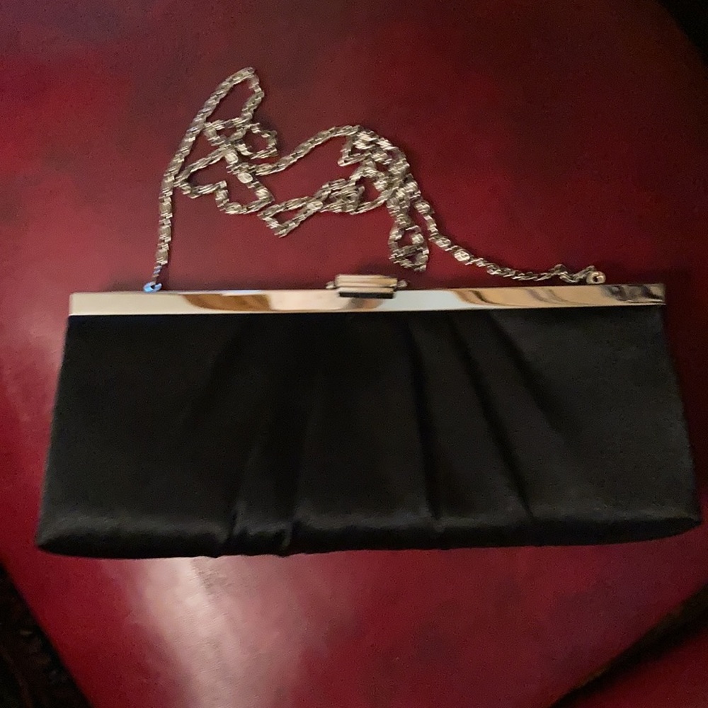 3 piece lot of vintage evening bags! 1 is NWT - the others are excellent too’ - Picture 8 of 11